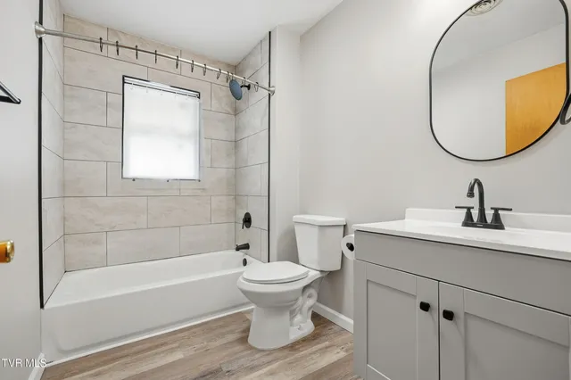 $2,000 | 604 Ridgeview Drive, Unit 3, Johnson City, TN 37604