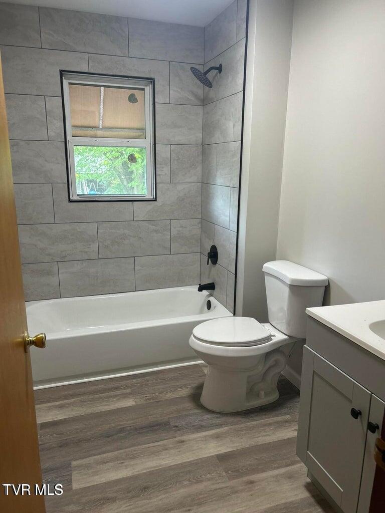 604 Ridgeview Drive, Unit 3 Johnson City, TN 37604 - Photo 16 of 21 20250618143624329314000000-o