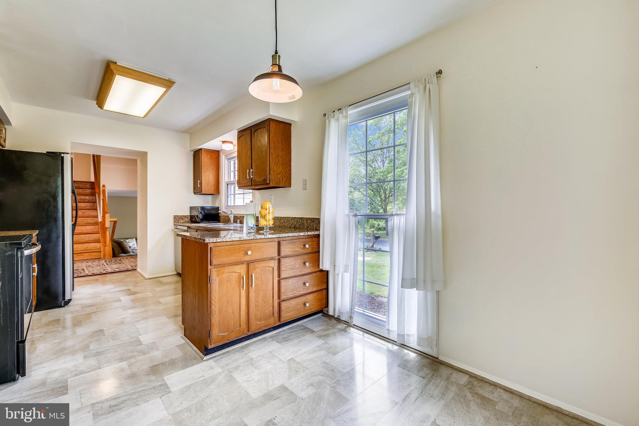 2417 Nees Lane Silver Spring, MD 20905 - Photo 15 of 65 Breakfast nook