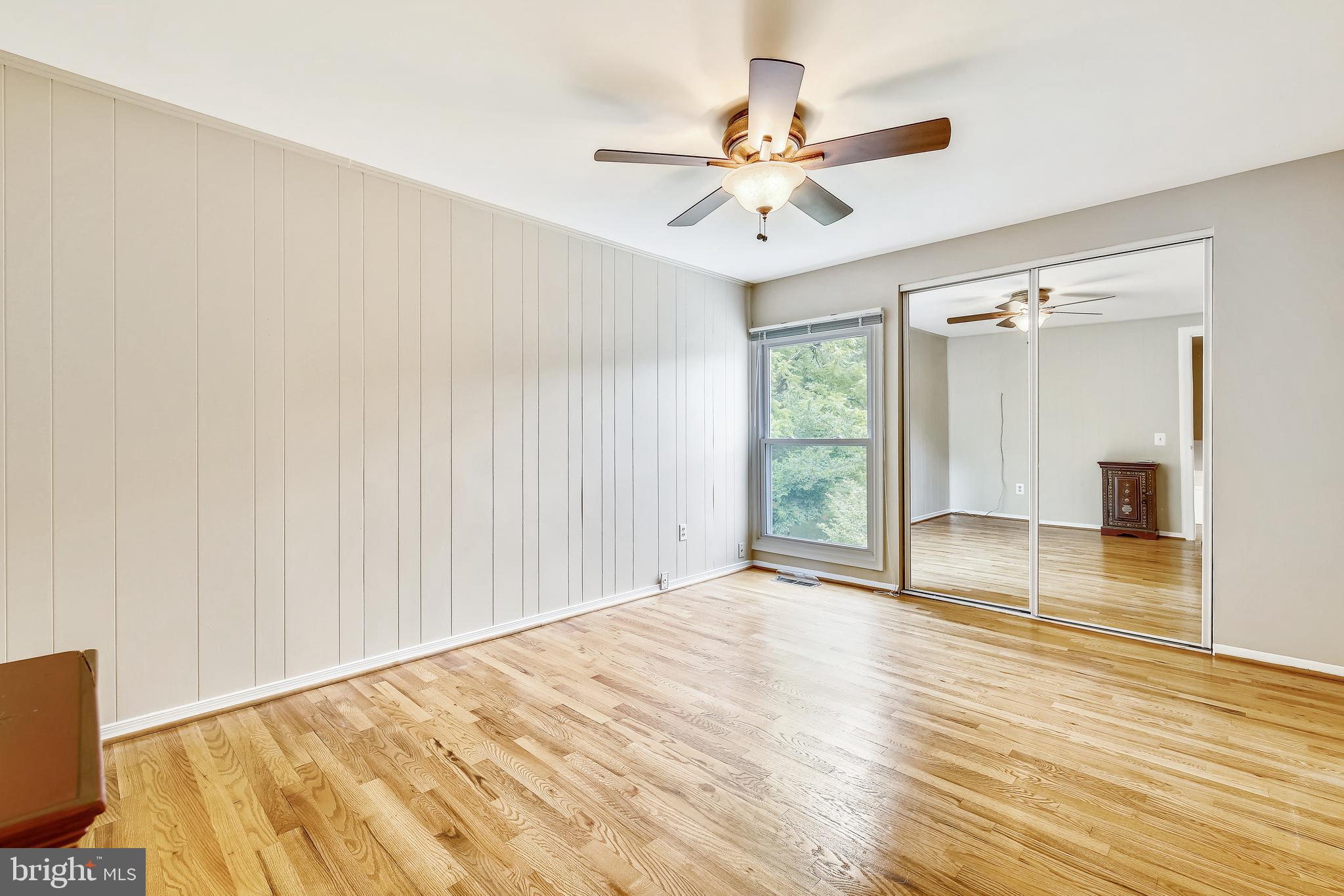 2417 Nees Lane Silver Spring, MD 20905 - Photo 33 of 65 Bedroom 3, good closets!