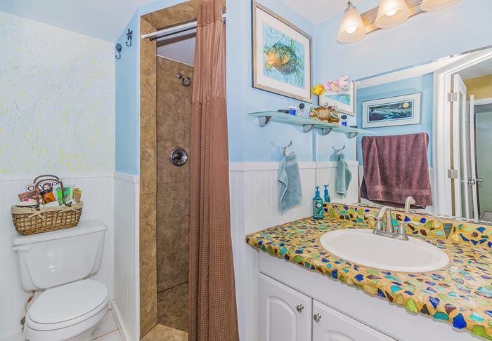 150 Pineview Road, Unit K2 Jupiter, FL 33469 - Photo 7 of 29 Master Bath