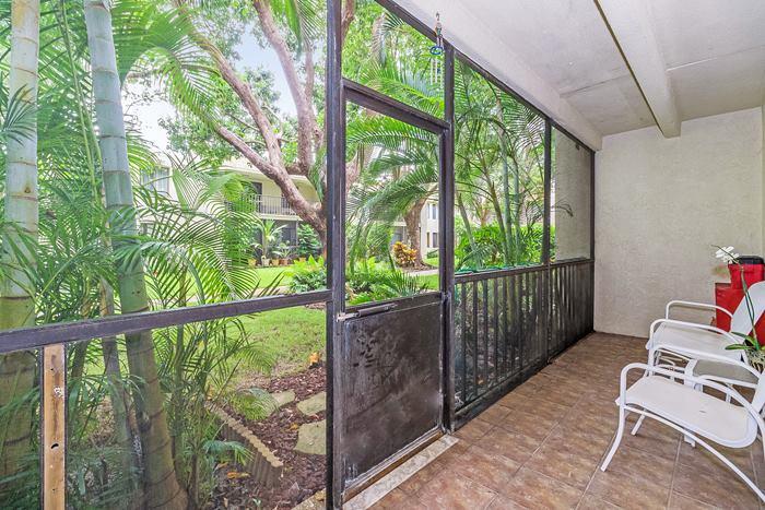 150 Pineview Road, Unit K2 Jupiter, FL 33469 - Photo 10 of 29 Sreened Patio