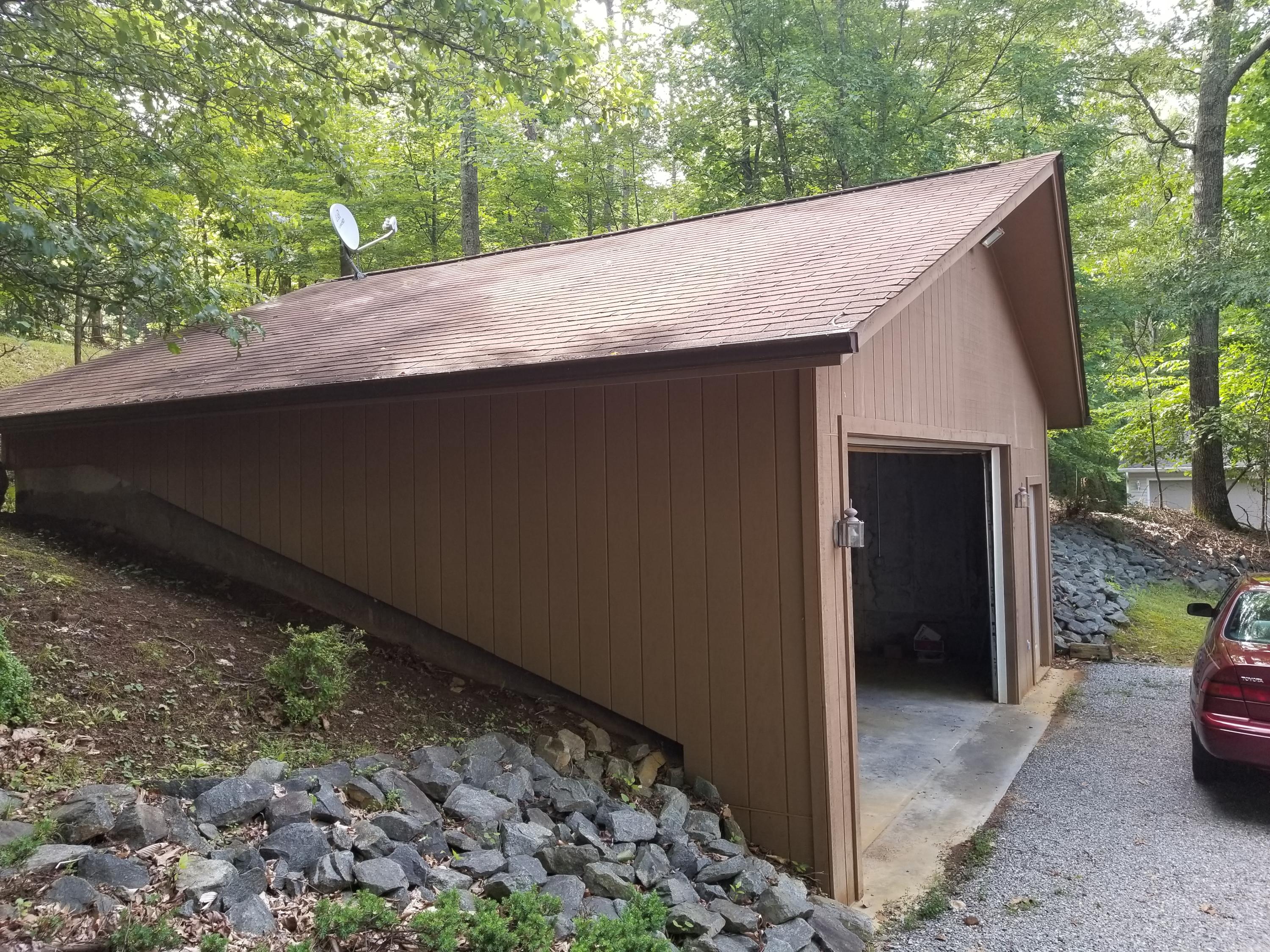 114 Ridgeway Court Moneta, VA 24121 - Photo 3 of 45 Deep two car garage