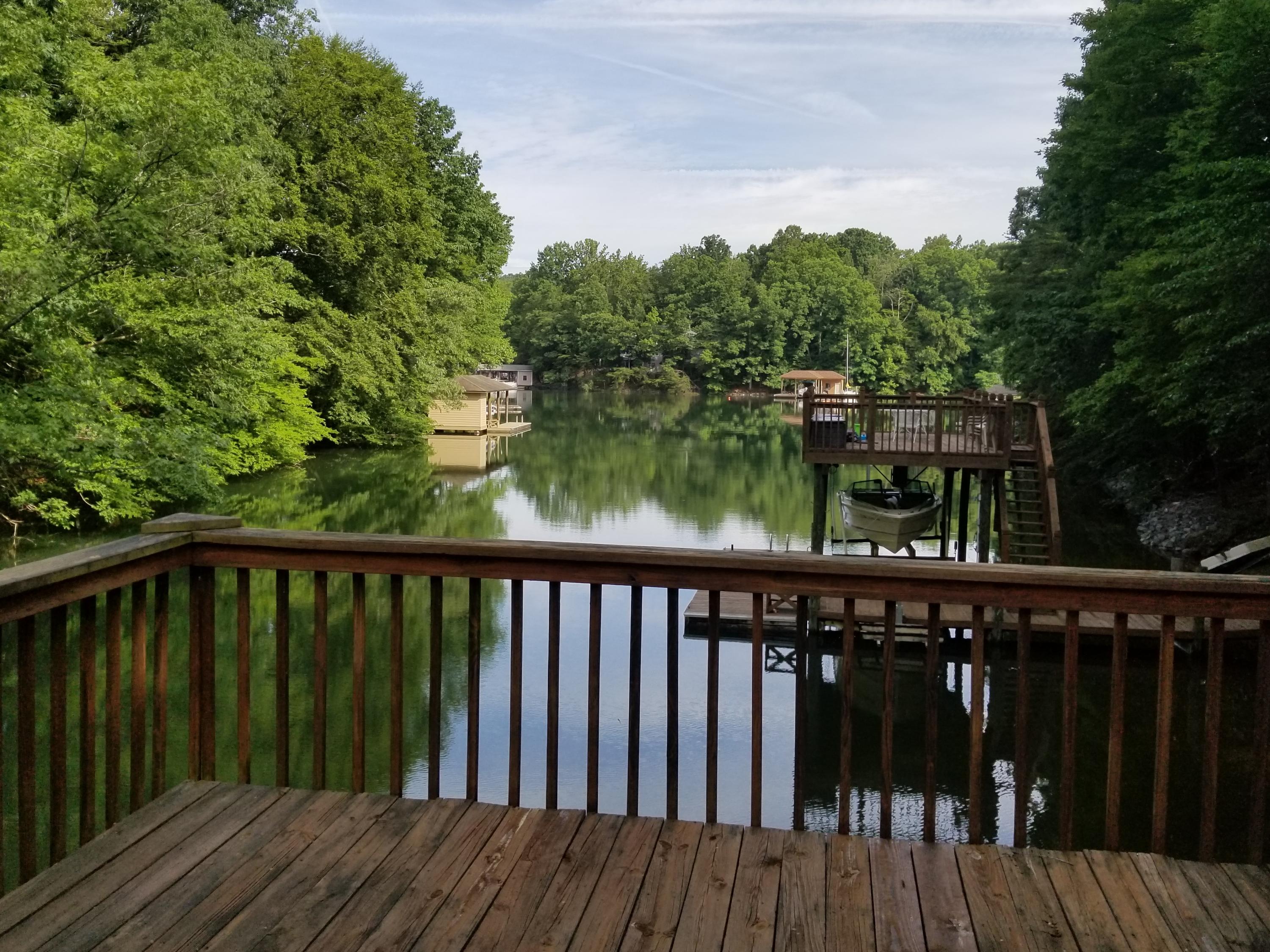 114 Ridgeway Court Moneta, VA 24121 - Photo 21 of 45 Morning coffee