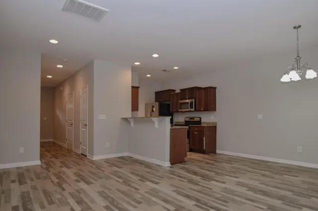 $2,045 | 162 Buchanan Circle, Goose Creek, SC 29445