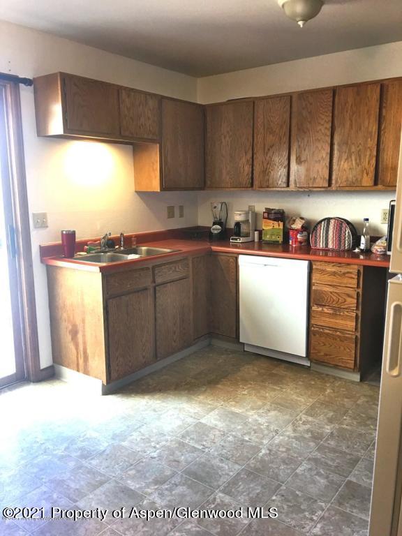 2418 Rail Avenue Rifle, CO 81650 - Photo 6 of 15 20200317202339969598000000-o