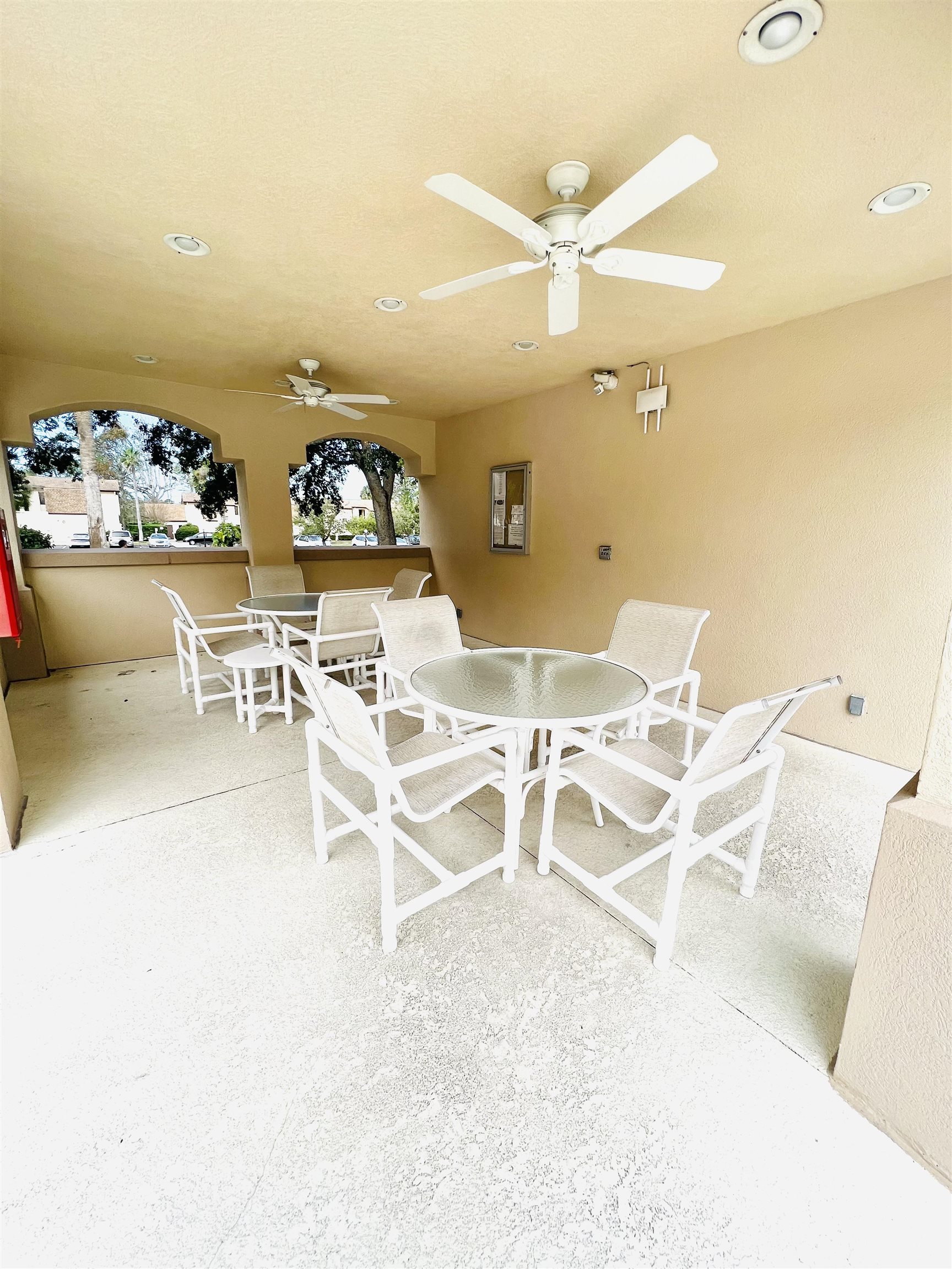 500 Augusta Circle St. Augustine, FL 32086 - Photo 33 of 39 a view of a dining room with furniture and wooden floor