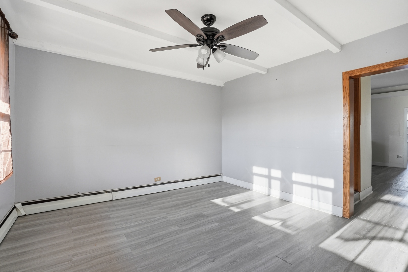 10046 South Commercial Avenue Chicago, IL 60617 - Photo 3 of 39