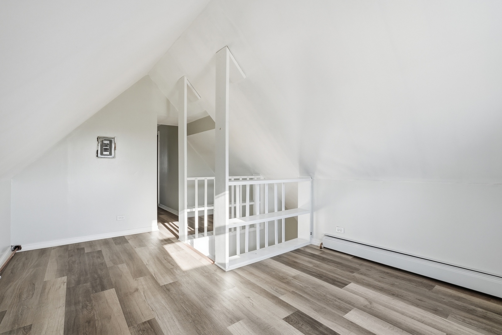 10046 South Commercial Avenue Chicago, IL 60617 - Photo 9 of 39