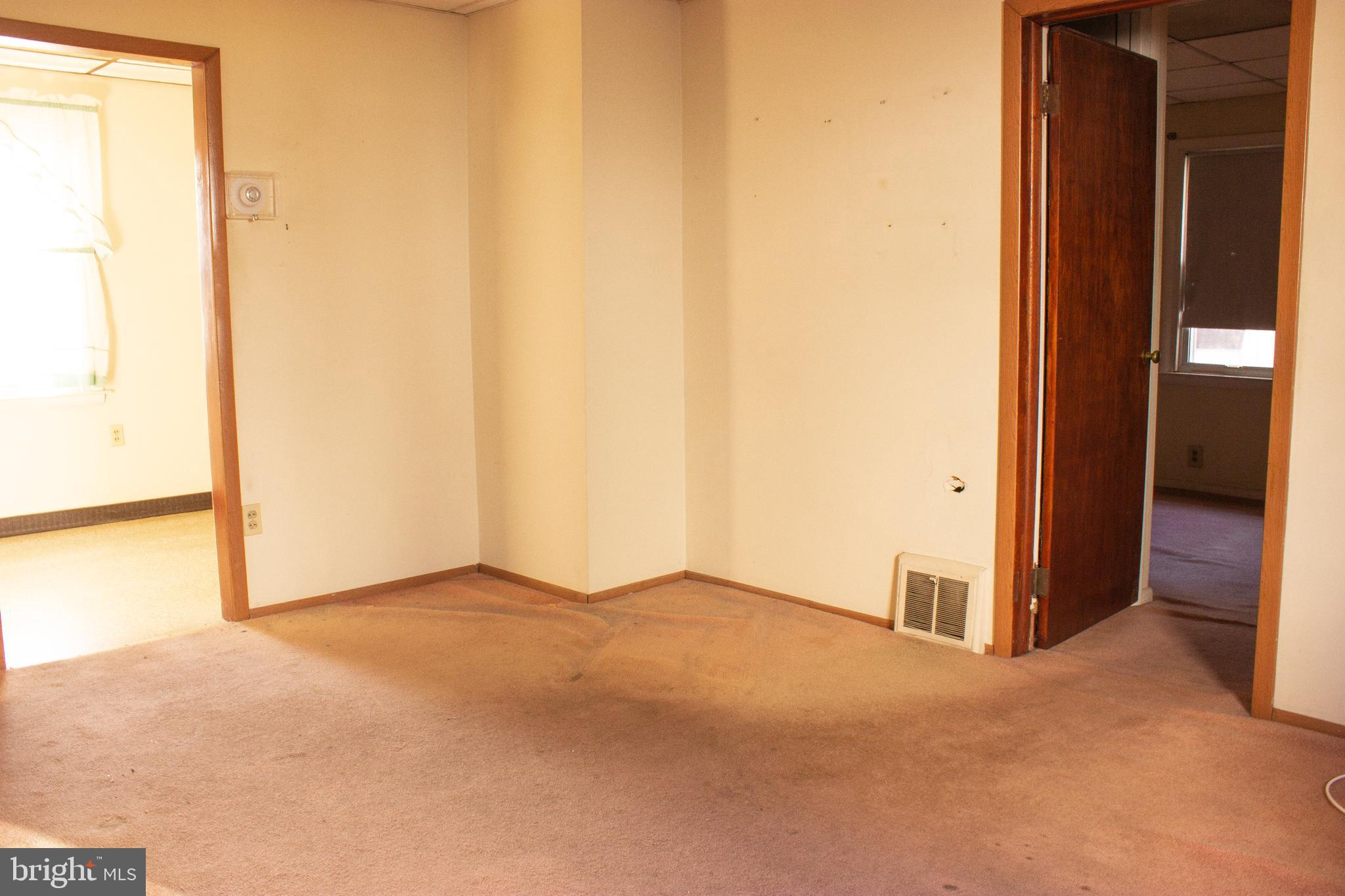 252 Haverford Road Folsom, PA 19033 - Photo 18 of 24 Gallery Image 18