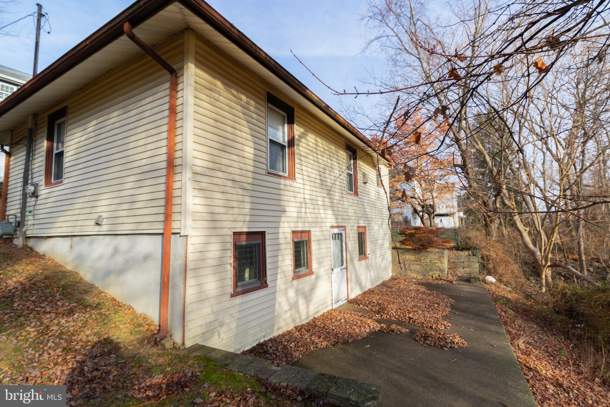 252 Haverford Road Folsom, PA 19033 - Photo 9 of 24 Gallery Image 9