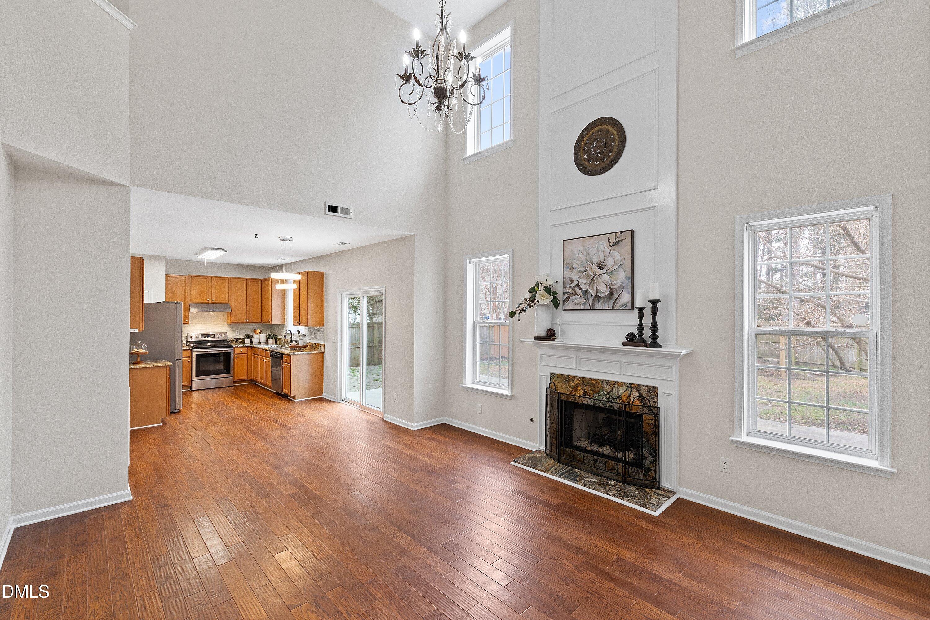 5712 Keowee Way Raleigh, NC 27616 - Photo 6 of 16 23-5712 Keowee Way_1682
