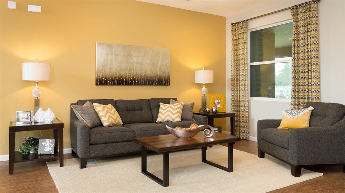 94 52nd Square Vero Beach, FL 32968 - Photo 4 of 20 a living room with furniture and a window