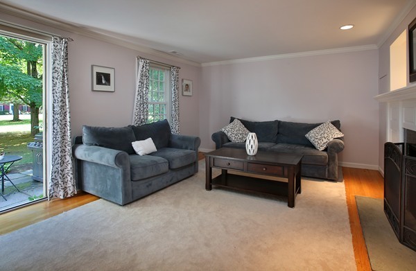 90 Jericho Road, Unit 90 Weston, MA 02493 - Photo 4 of 7