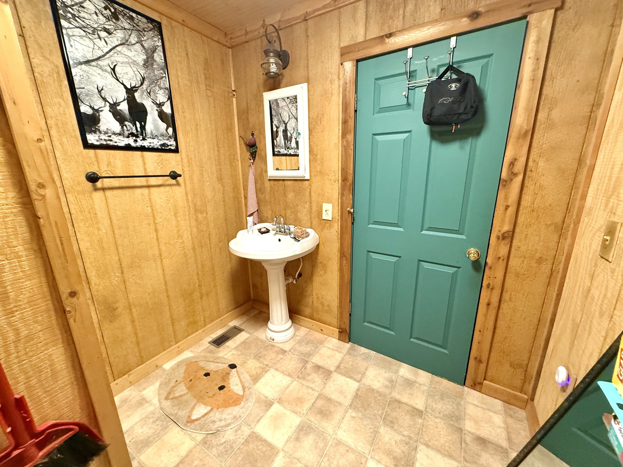 4261 Lake Road Woodlawn, TN 37191 - Photo 8 of 30