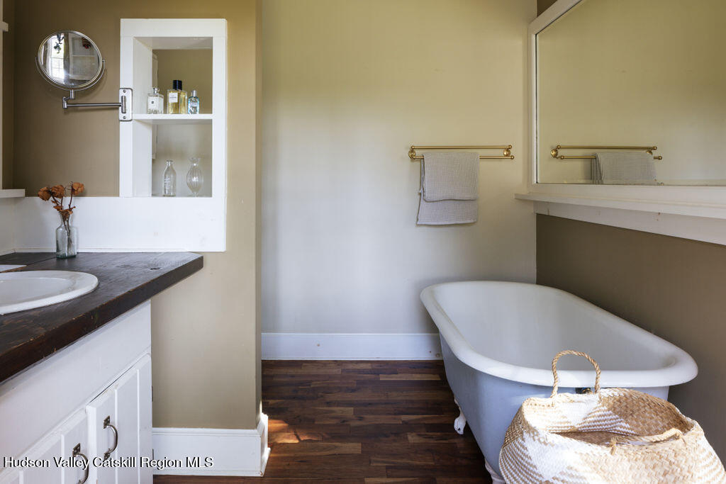 215 Moore Road Germantown, NY 12526 - Photo 19 of 36 1st FL Bath