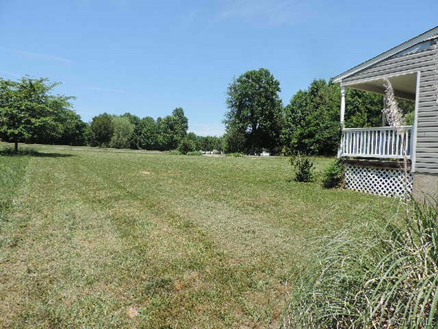 724 Namozine Road Crewe, VA 23930 - Photo 5 of 19