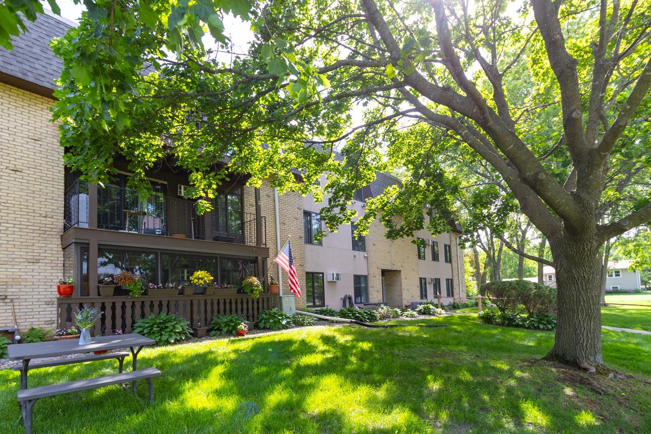 3431 Kent Street, Unit 708 Shoreview, MN 55126 - Photo 4 of 44