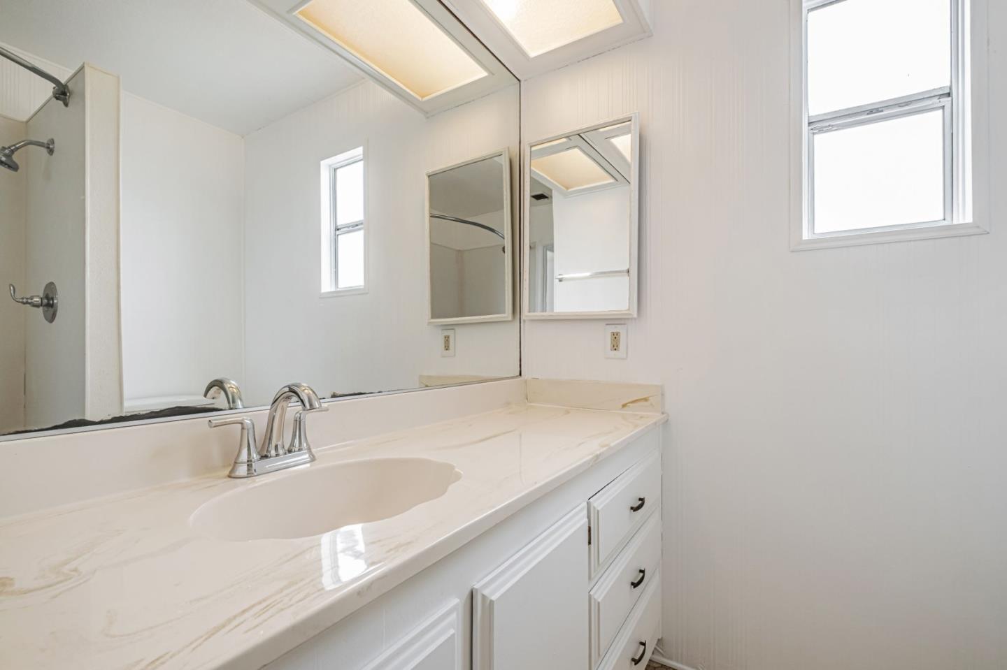 4425 Clares Street, Unit 52 Capitola, CA 95010 - Photo 23 of 35