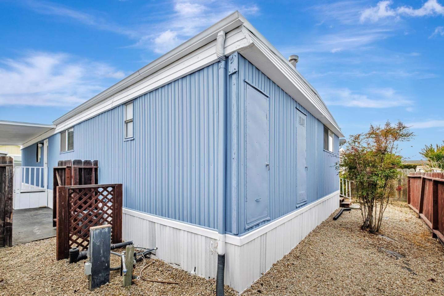 4425 Clares Street, Unit 52 Capitola, CA 95010 - Photo 30 of 35