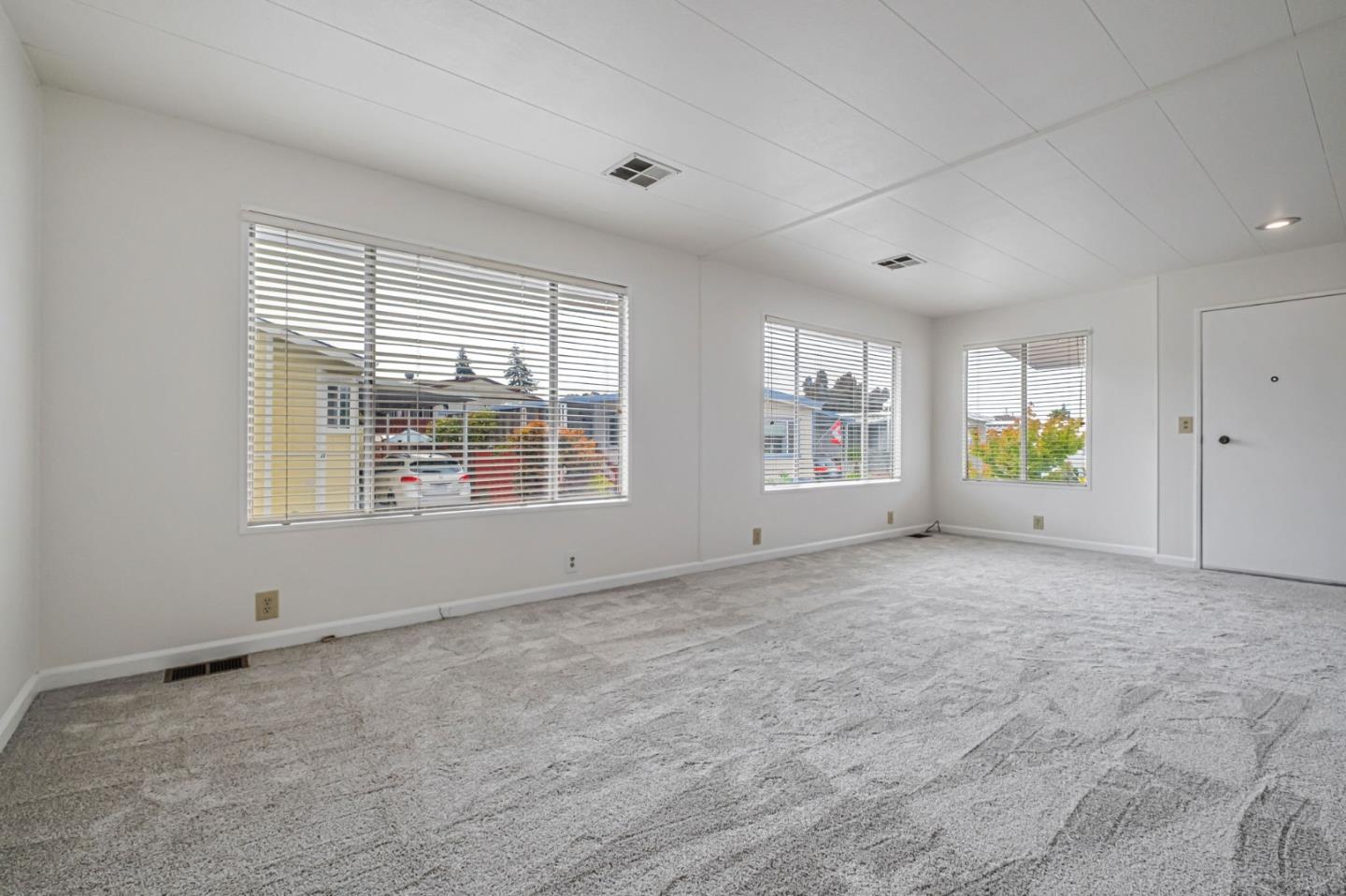 4425 Clares Street, Unit 52 Capitola, CA 95010 - Photo 6 of 35