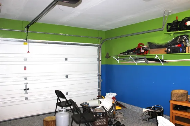 $2,400 | 11052 Kirkoswald Road, Austin, TX 78754