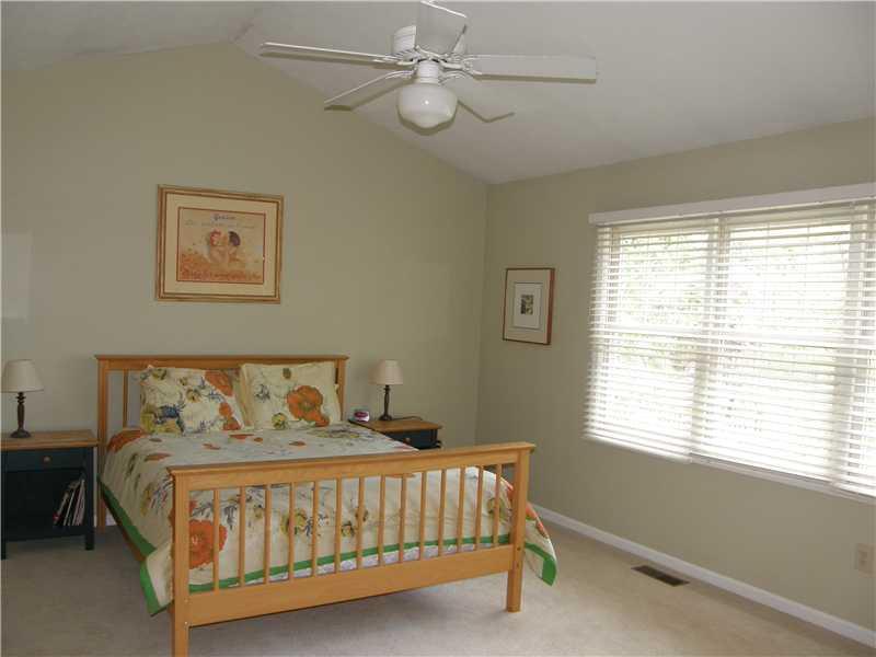 7562 Meadow Ridge Drive Fishers, IN 46038 - Photo 13 of 23 Gallery Image 13