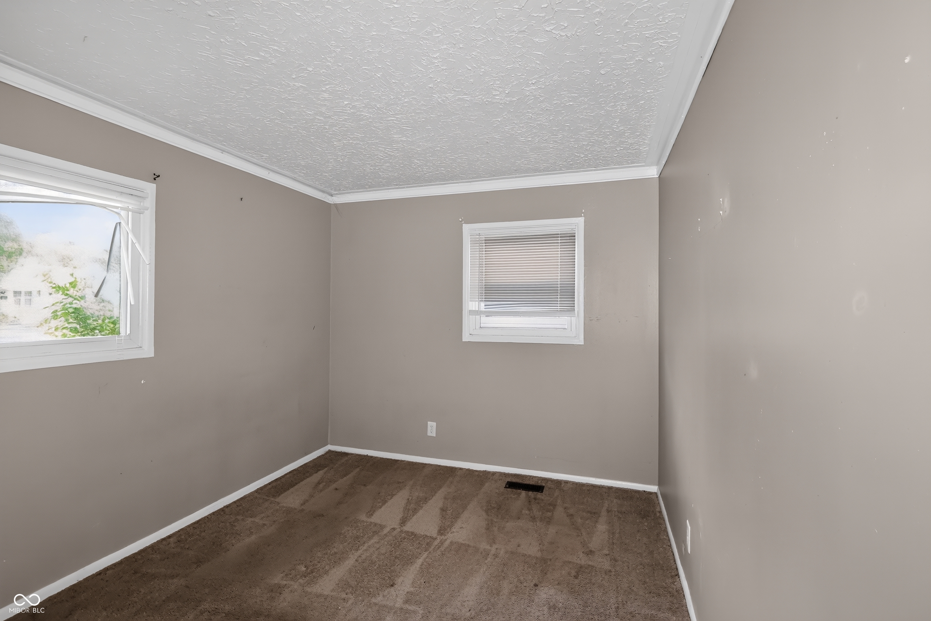 9926 Montery Road Indianapolis, IN 46235 - Photo 12 of 16