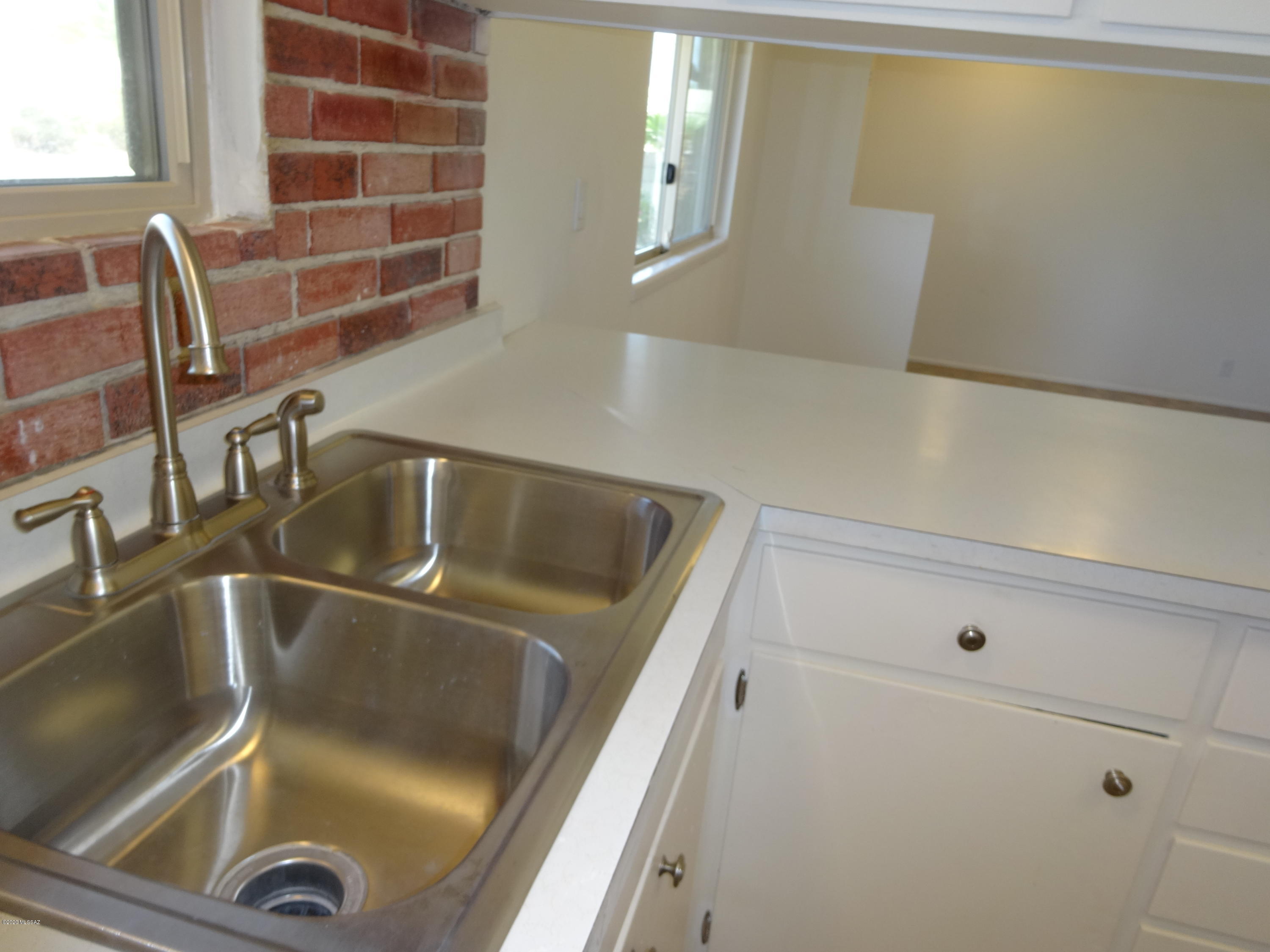833 West River Road Tucson, AZ 85704 - Photo 4 of 44 Gallery Image 4