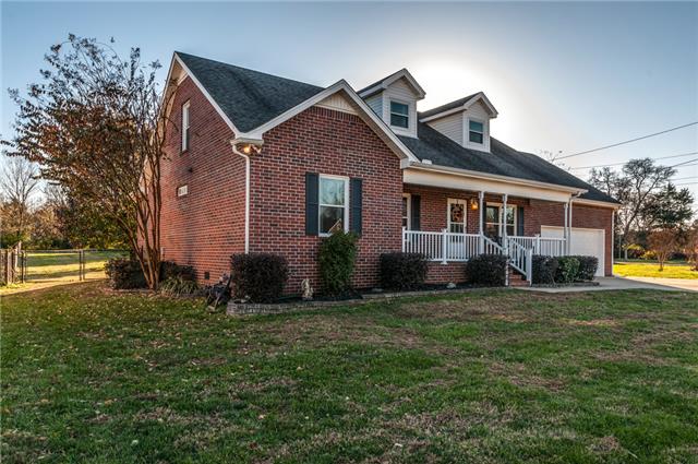 2645 Brookrun Road Murfreesboro, TN 37129 - Photo 3 of 19 Gallery Image 3