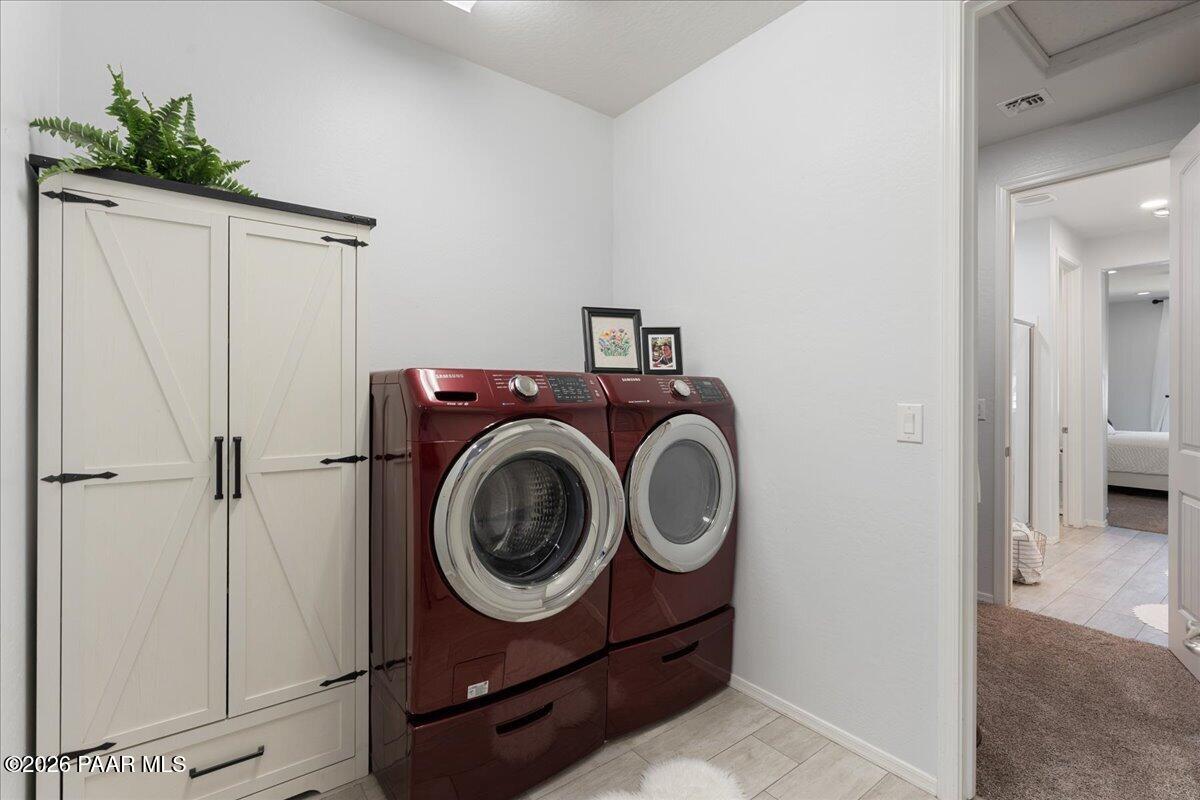 12692 East Roca Street Dewey, AZ 86327 - Photo 25 of 35 26-Laundry Room