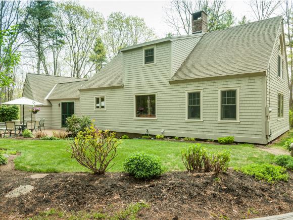 26 Godfrey Cove Road York, ME 03909 - Photo 3 of 32 Gallery Image 3