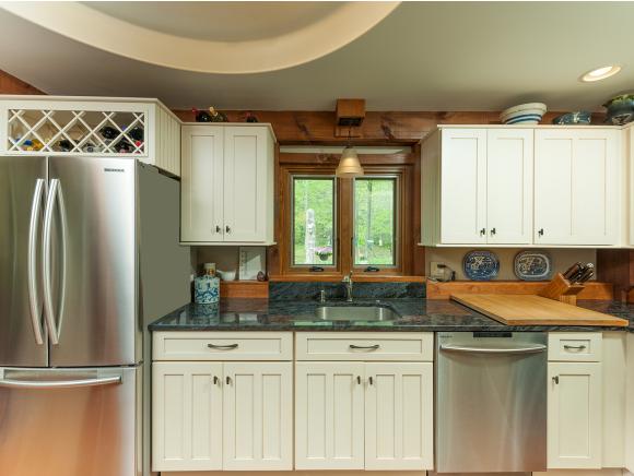 26 Godfrey Cove Road York, ME 03909 - Photo 7 of 32 Gallery Image 7