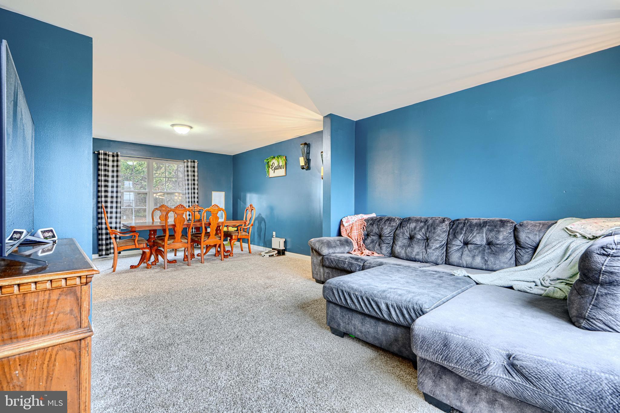24 Ches Haven Road Earleville, MD 21919 - Photo 6 of 73 a living room with furniture and a large window