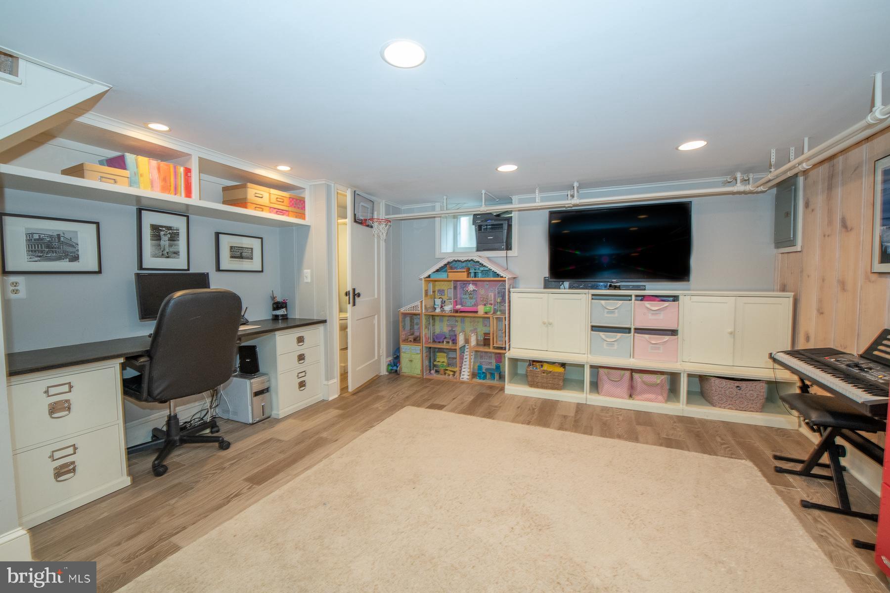 103 Crosshill Road Wynnewood, PA 19096 - Photo 35 of 43