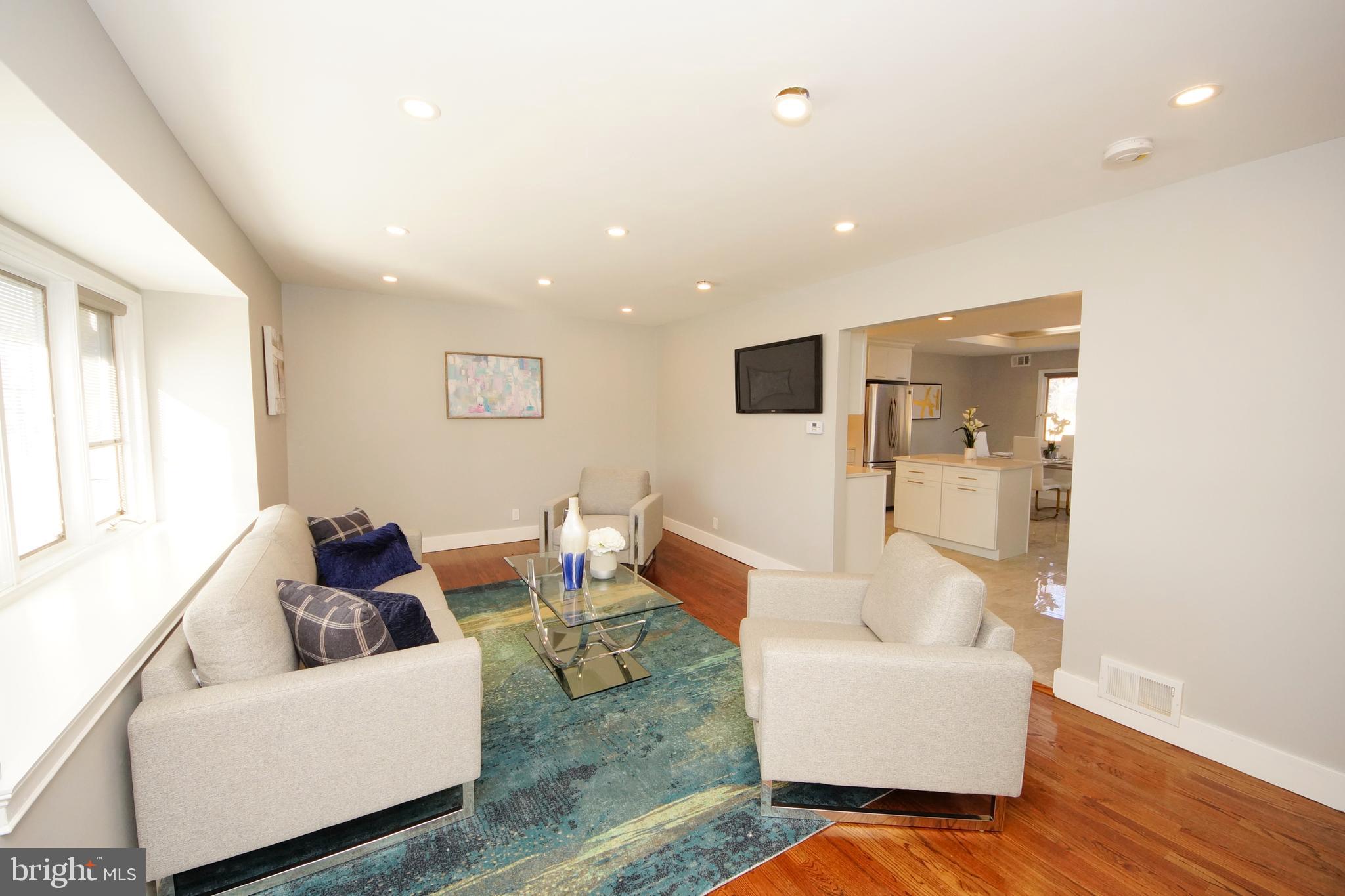 4336 Nottingham Way Hamilton, NJ 08690 - Photo 3 of 39