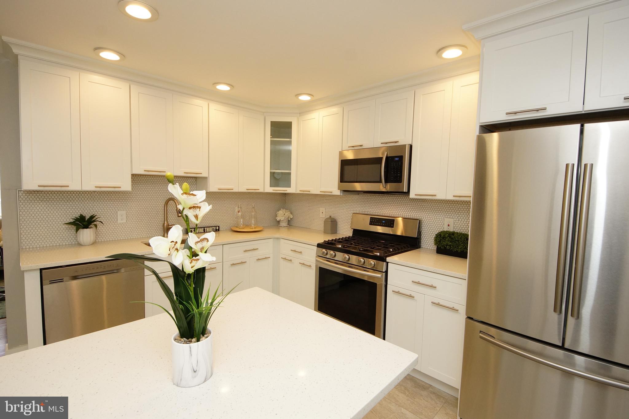 4336 Nottingham Way Hamilton, NJ 08690 - Photo 9 of 39