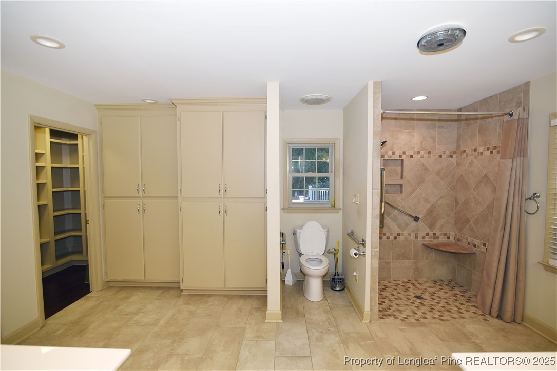 328 Windsor Road Lumberton, NC 28358 - Photo 22 of 37 Gallery Image 22