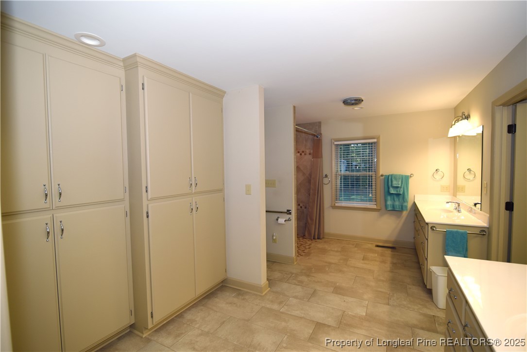 328 Windsor Road Lumberton, NC 28358 - Photo 23 of 37 Gallery Image 23