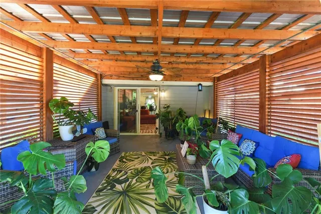 $240,000 | 308 River Oaks Drive, Destrehan, LA 70047