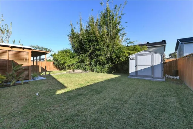 $240,000 | 308 River Oaks Drive, Destrehan, LA 70047