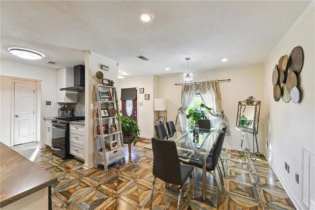 $240,000 | 308 River Oaks Drive, Destrehan, LA 70047