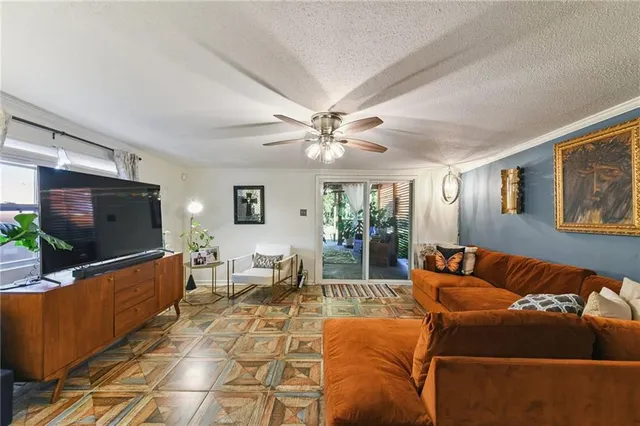 $240,000 | 308 River Oaks Drive, Destrehan, LA 70047