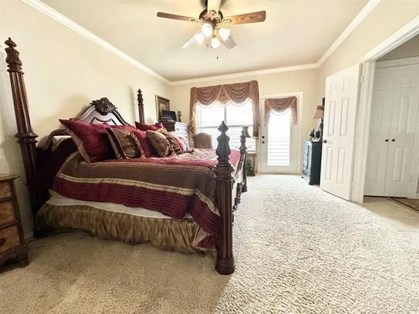 $2,500 | 402 Oakbrook Drive, Lewisville, TX 75057