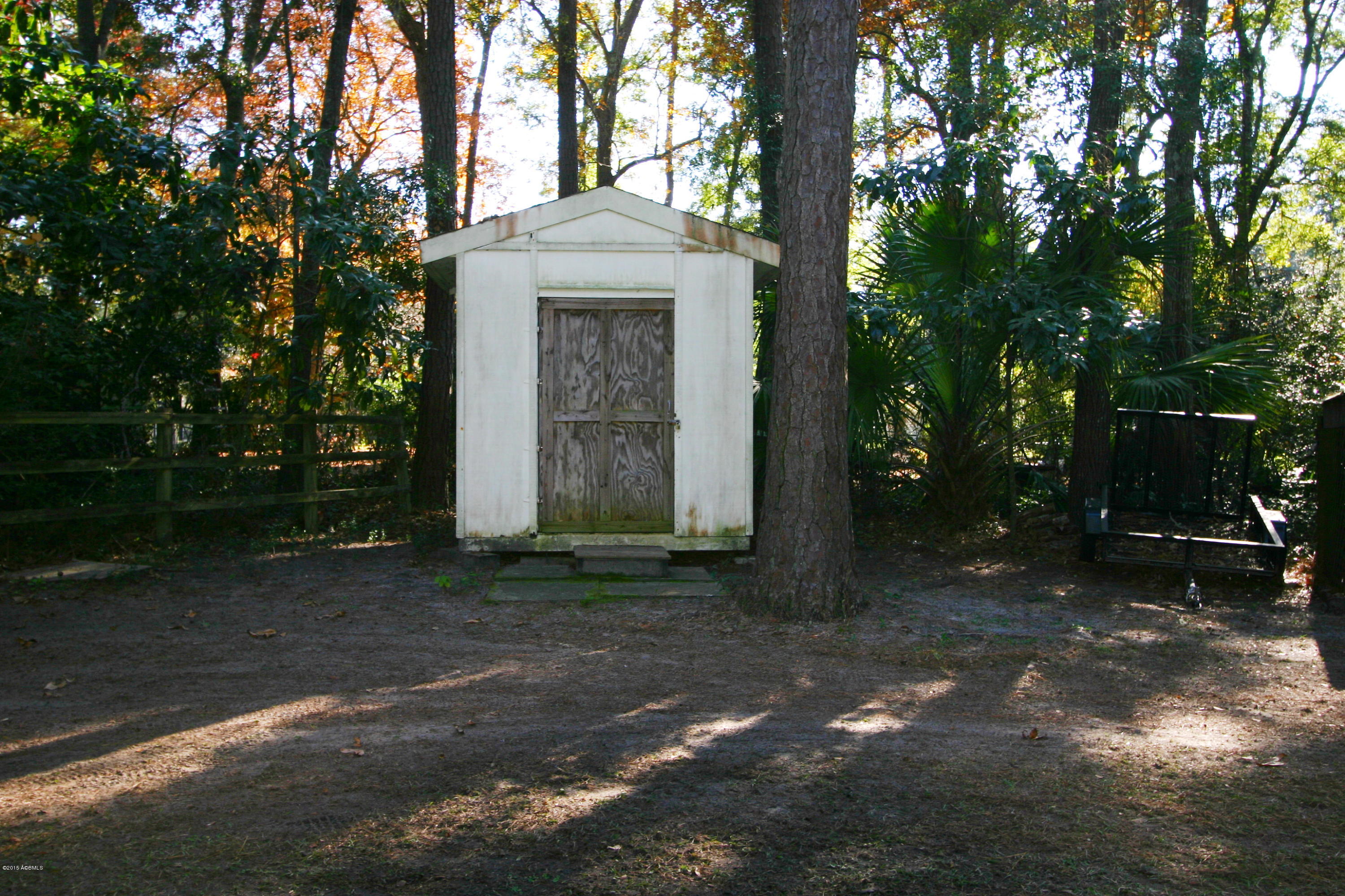 17 Factory Creek Road Beaufort, SC 29907 - Photo 24 of 27 shed