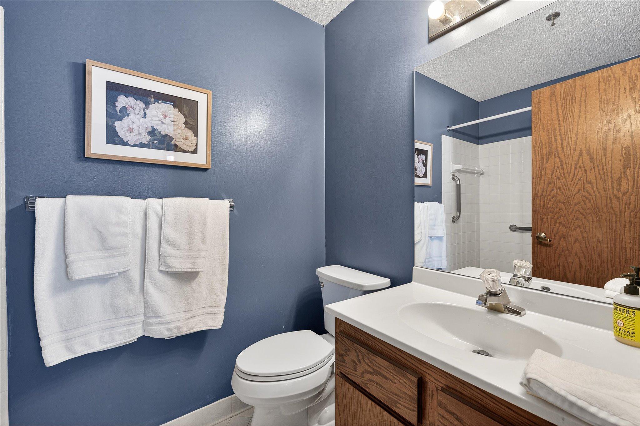 8400 Pennsylvania Road, Unit 227 Bloomington, MN 55438 - Photo 42 of 46