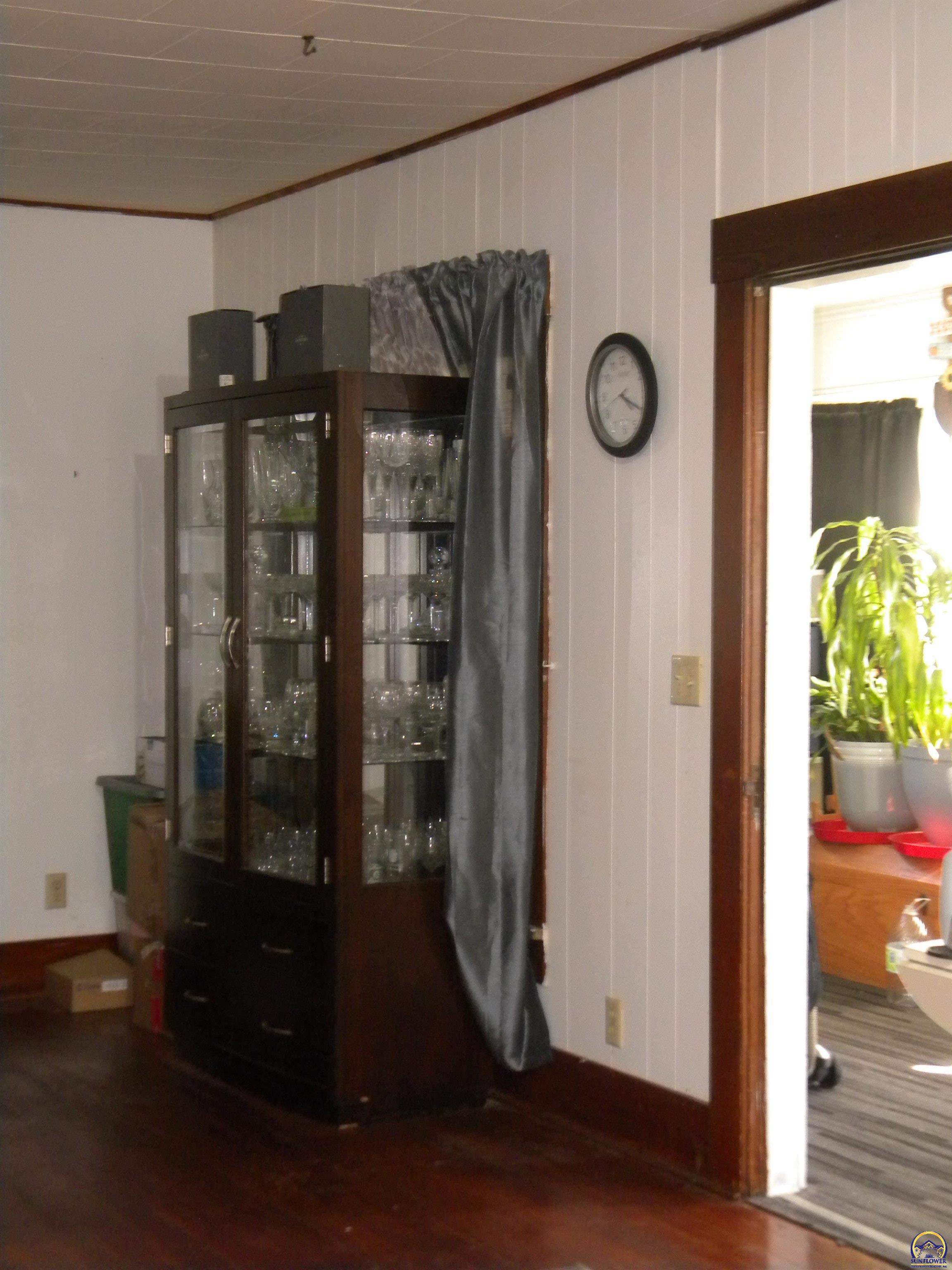 12 East 4th Street Lebo, KS 66856 - Photo 4 of 9