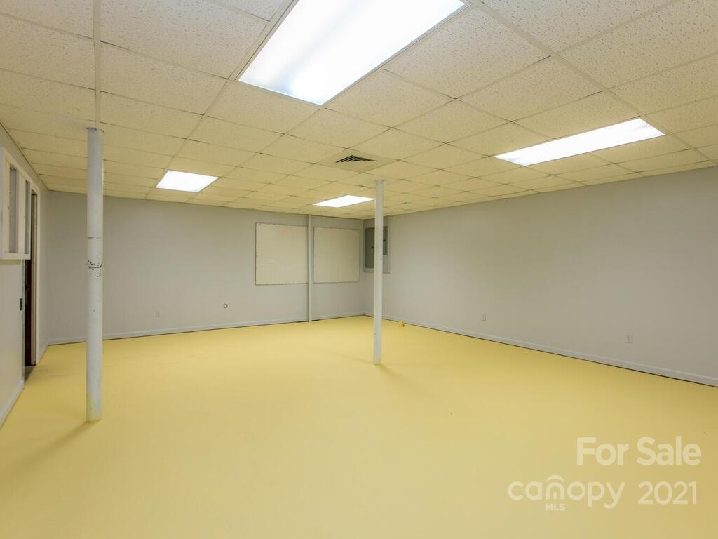 20 Brooks Branch Road Leicester, NC 28748 - Photo 35 of 40 a view of an empty room