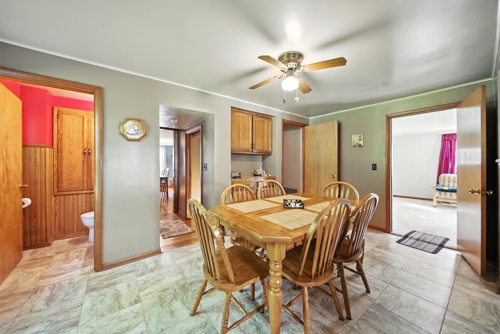 8505 South Clinton Street Dixon, IL 61021 - Photo 11 of 53