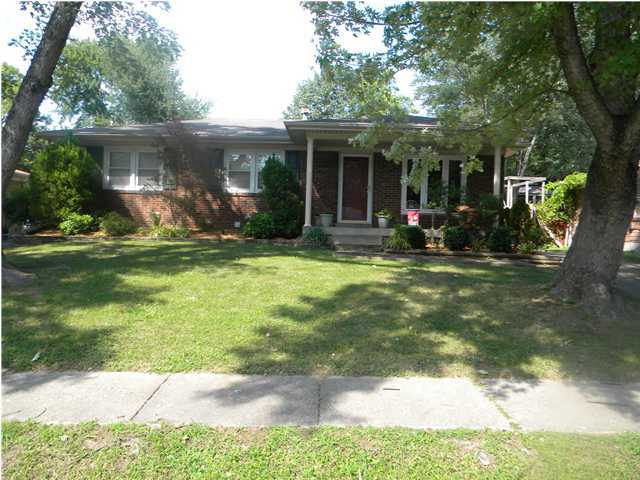 805 Flicker Road Louisville, KY 40214 - Photo 1 of 13 Primary Photo